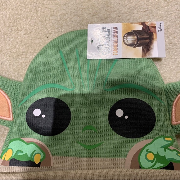 Star Wars Mandalorian Baby Yoda Grogu Beanie Toque Hat Cap One Size NEW - Picture 5 of 11